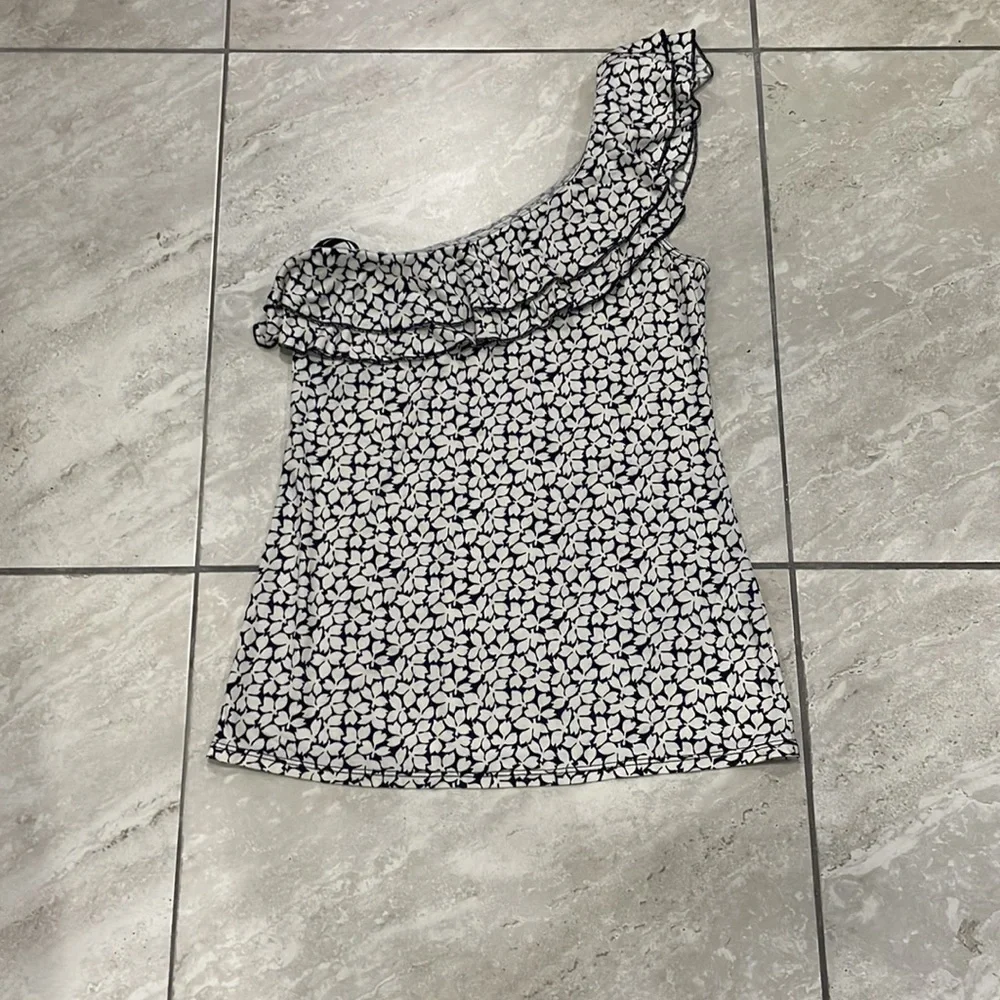 Bundle of tops for ladies 👚 Banana Republic, Ann Taylor and Old Navy. - Picture 10 of 10